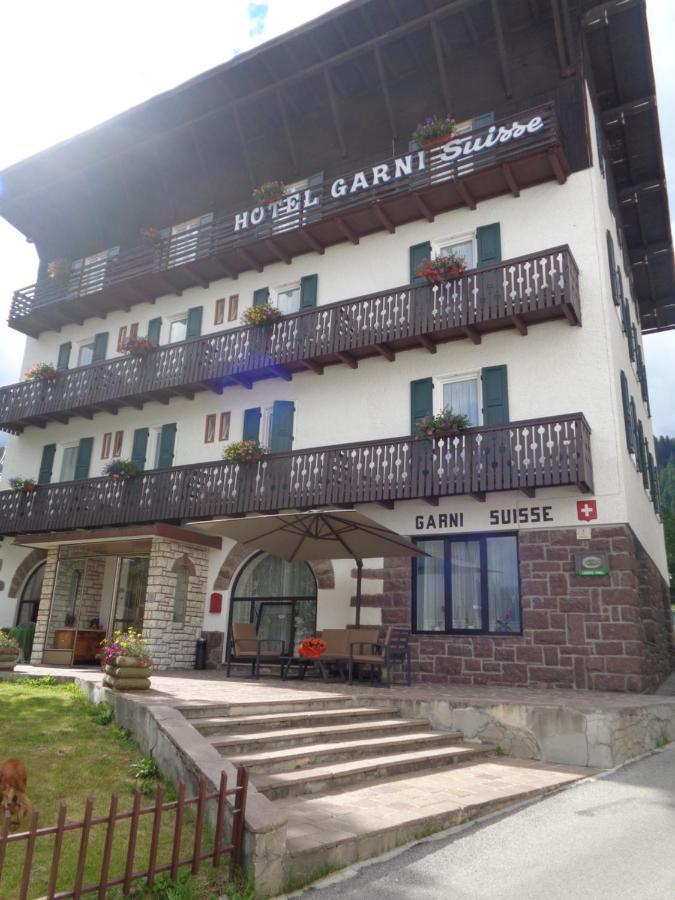 Hotel Garni Suisse San Martino Di Castrozza Exterior foto