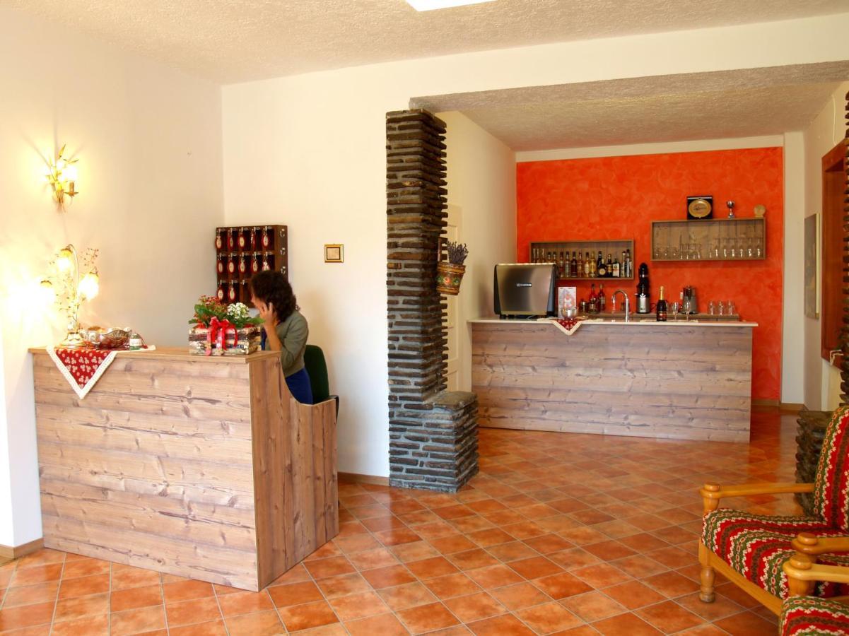 Hotel Garni Suisse San Martino Di Castrozza Exterior foto